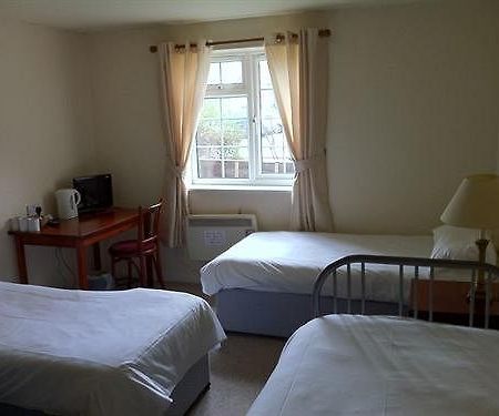 Holroyd Arms Apartamento Guildford Exterior foto